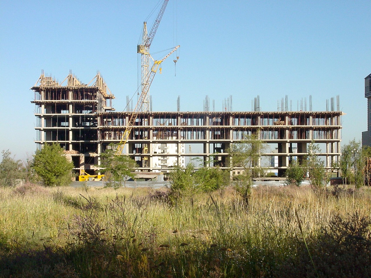 重庆市建设工程信息网，连接城市建设的桥梁与纽带